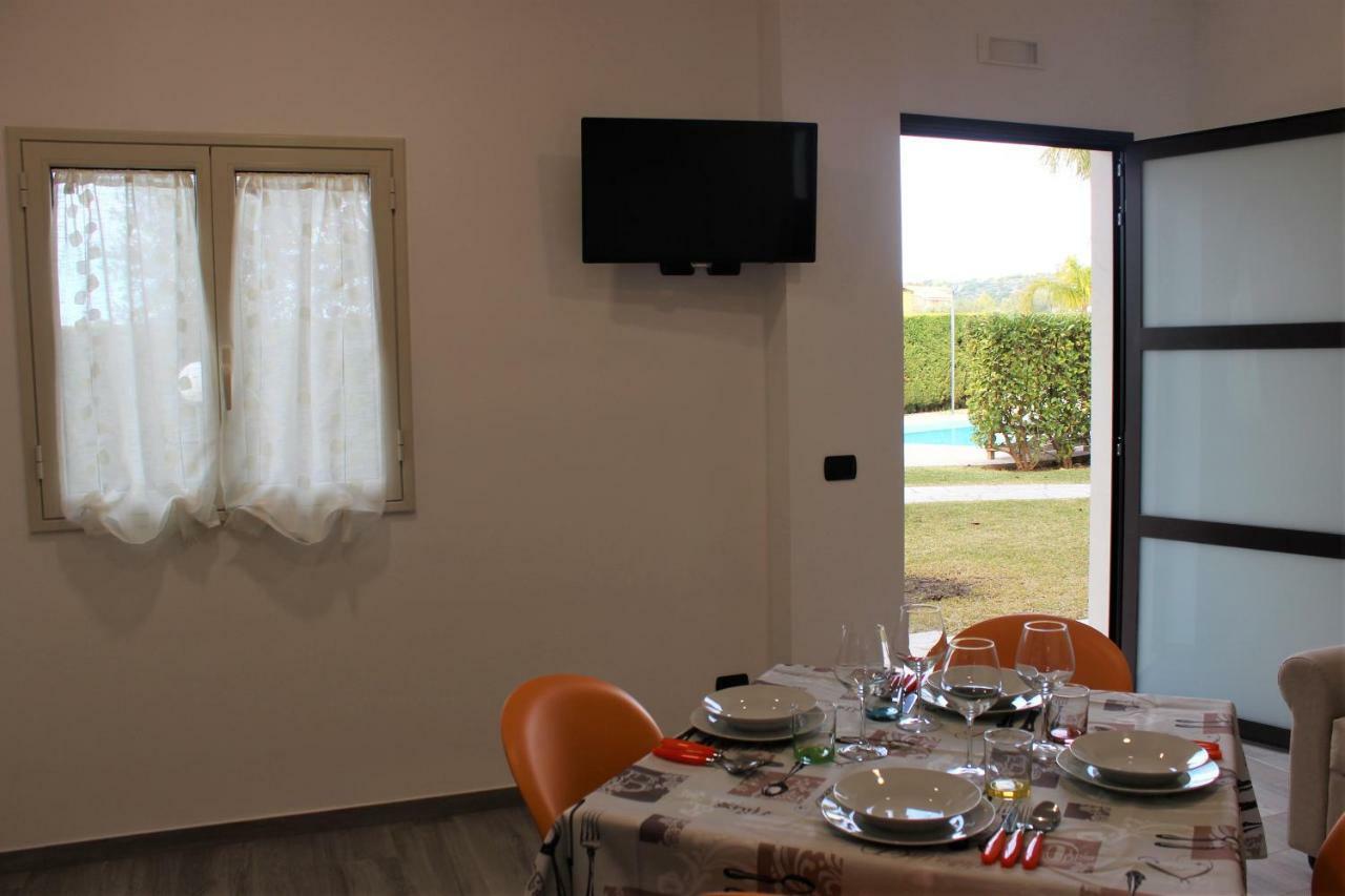 Villa La Lantana à Marina di Ragusa Extérieur photo